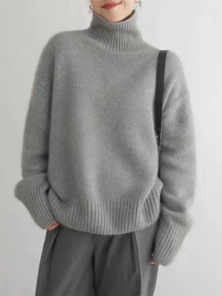 Lizzy™ | Cozy Luxe Turtleneck Sweater