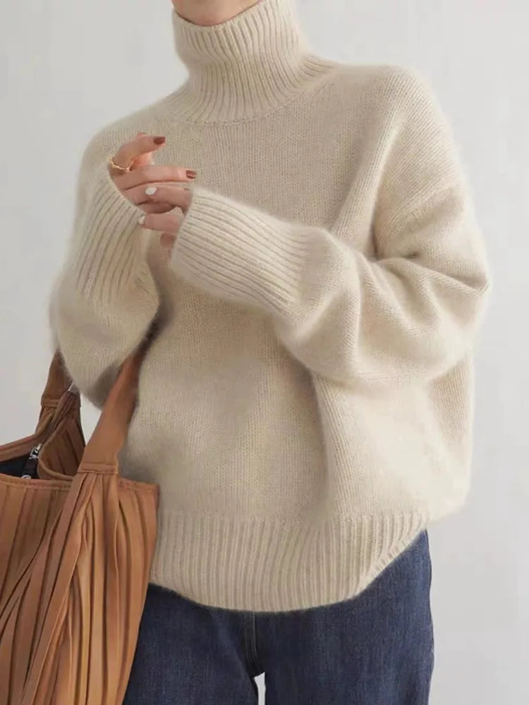 Lizzy™ | Cozy Luxe Turtleneck Sweater